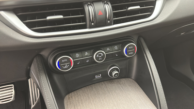 2023 Alfa Romeo Stelvio Ti