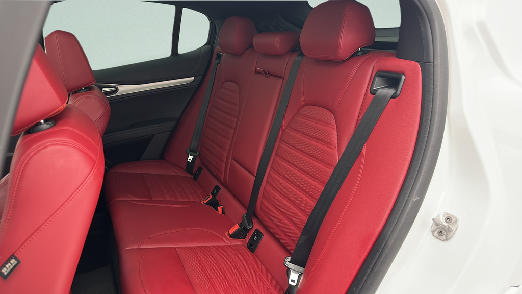 2023 Alfa Romeo Stelvio Veloce