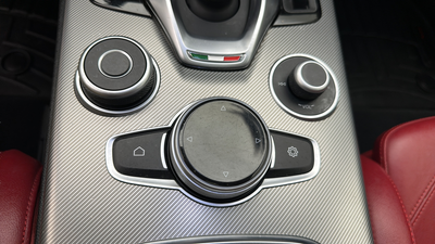 2023 Alfa Romeo Stelvio Veloce