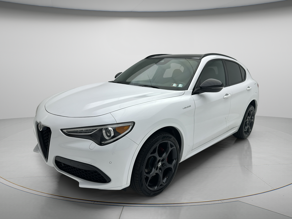 2023 Alfa Romeo Stelvio Veloce