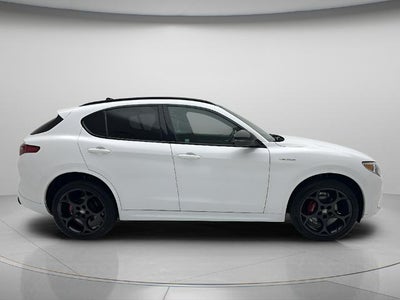 2023 Alfa Romeo Stelvio Veloce