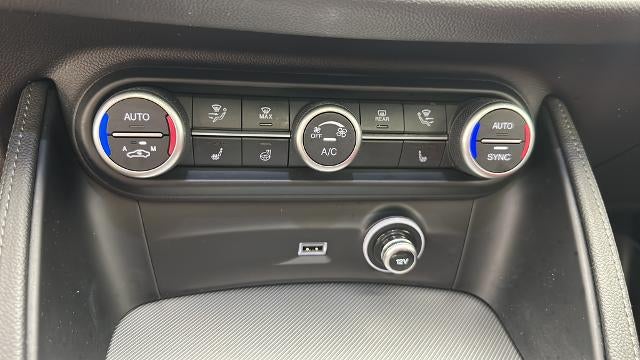 2023 Alfa Romeo Stelvio Veloce