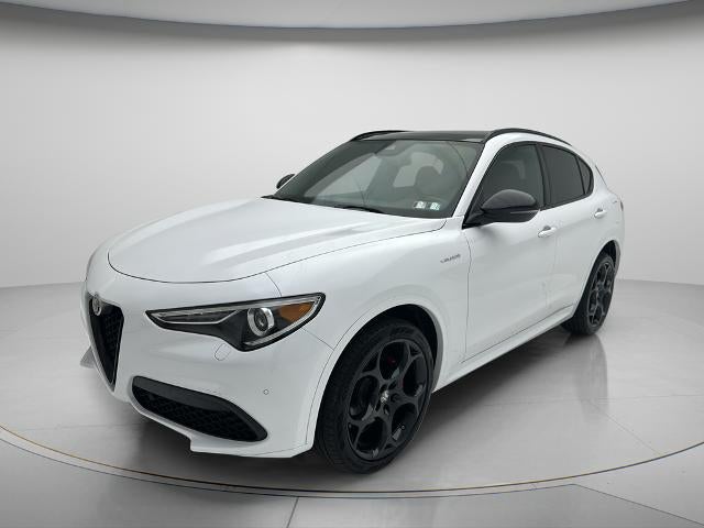 2023 Alfa Romeo Stelvio Veloce