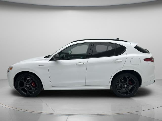 2023 Alfa Romeo Stelvio Veloce
