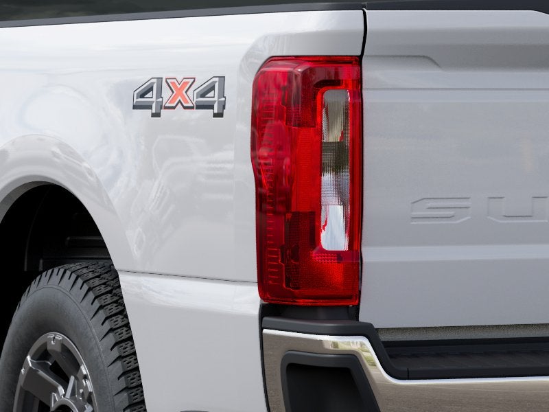 2027 Ford Super Duty F-250® XLT