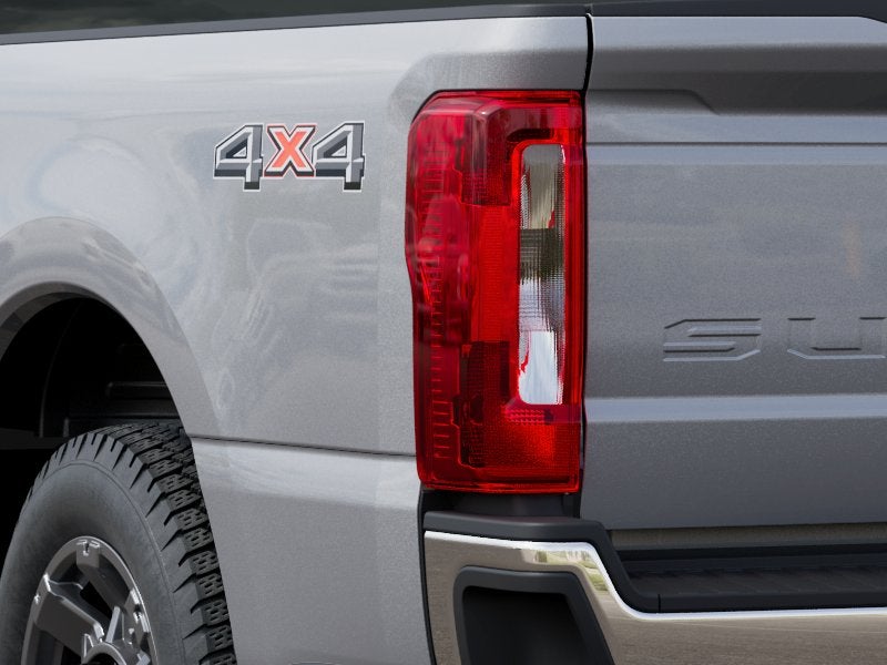 2027 Ford Super Duty F-250® XLT