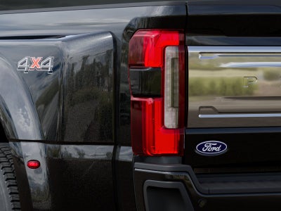 2027 Ford Super Duty F-450® Platinum®