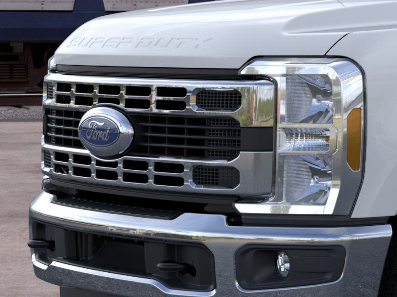 2026 Ford Super Duty F-350® XLT