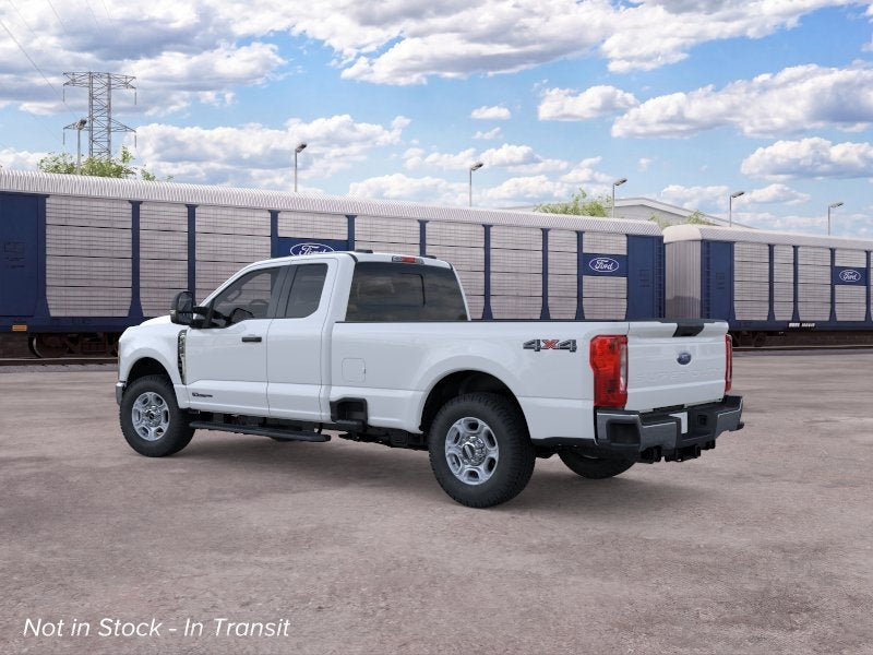 2026 Ford Super Duty F-350® XLT